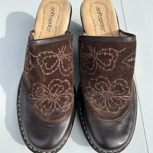 Soft spots sued heels, new - Picture 1 of 3